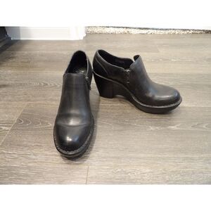 Born women's size‎ 8.5 ankle/bootie boots